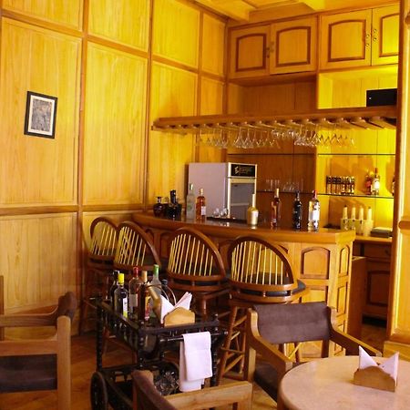 West Downs - The Heritage Resort Ооти Екстериор снимка