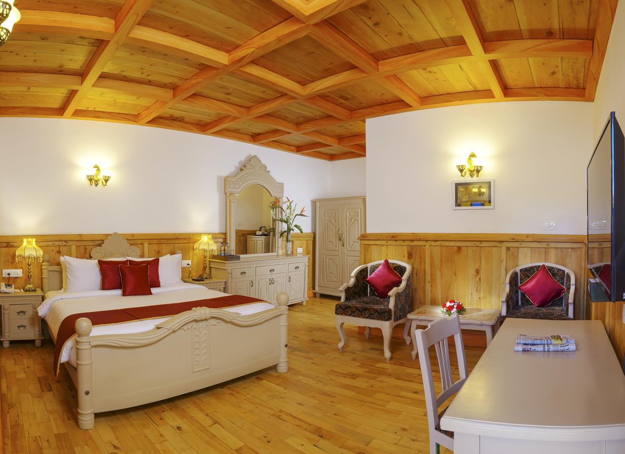 West Downs - The Heritage Resort Ооти Екстериор снимка