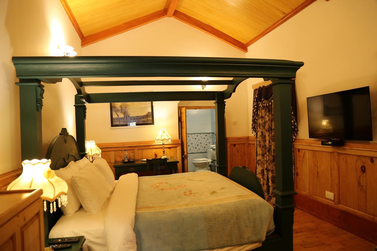 West Downs - The Heritage Resort Ооти Екстериор снимка